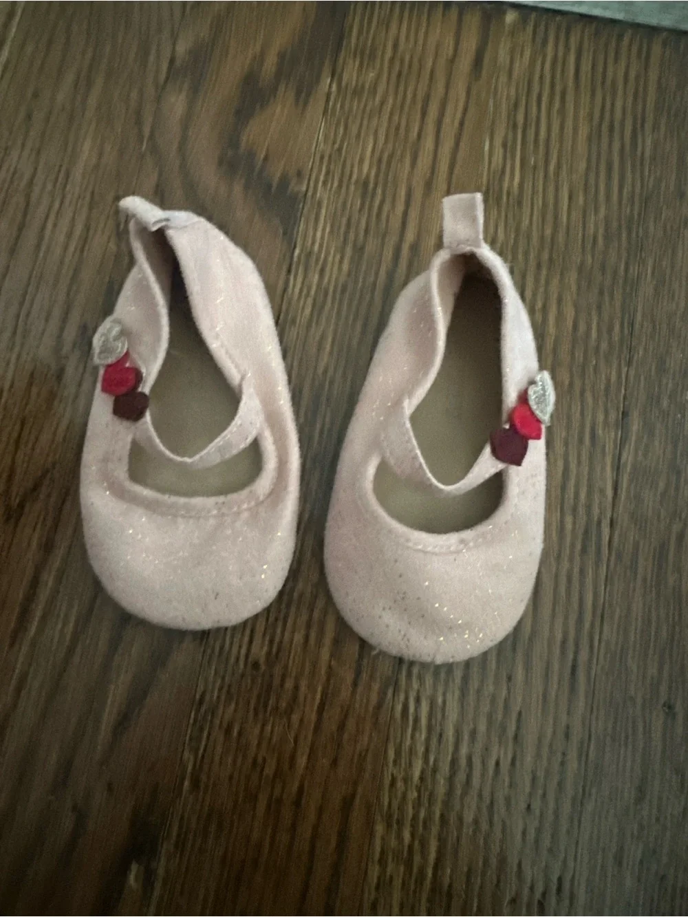 Old Navy Light Pink Glitter Mary Jane Baby Shoes with Heart Accents